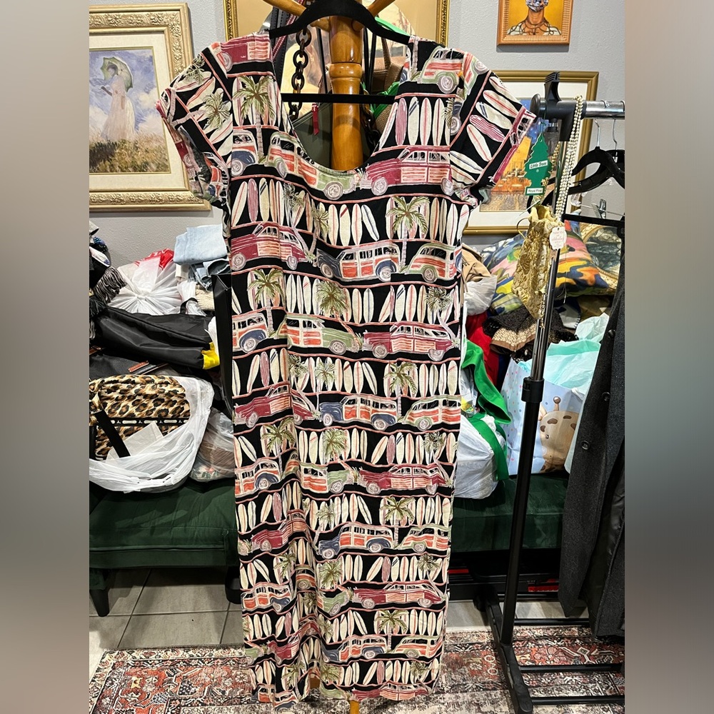 Maxi Dress with Surfboard & Palm Print - Black/Pink